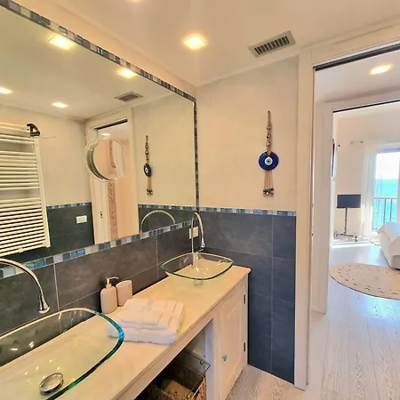 Alemare By World Apartmán